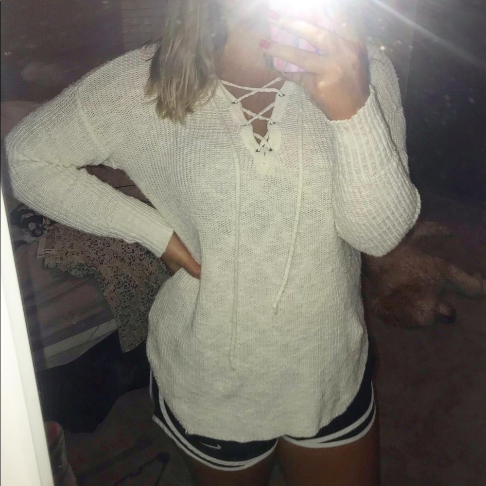 Cream knitted sweater from American Eagle